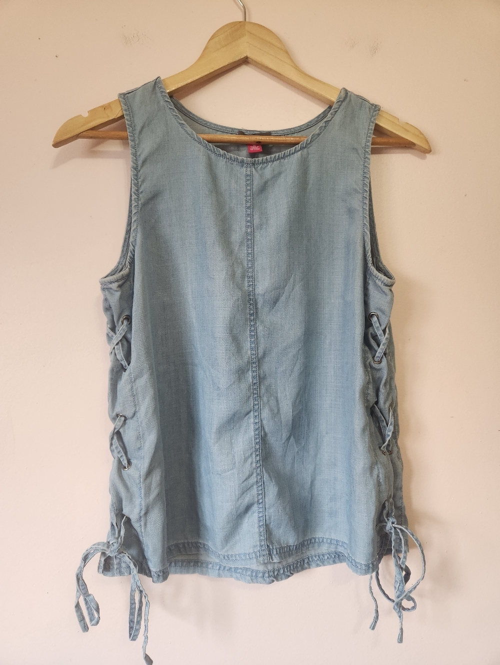 Vince Camuto Tencel Chambray Side Lace-Up Tank Top XS Blue Boho Denim Like New